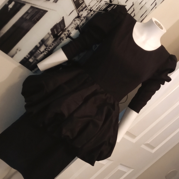 Peplum dress - Picture 2 of 7